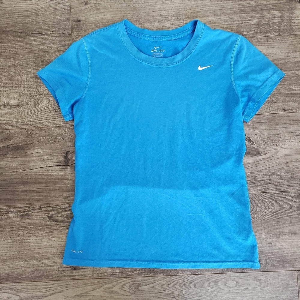 NIKE DRY TEE